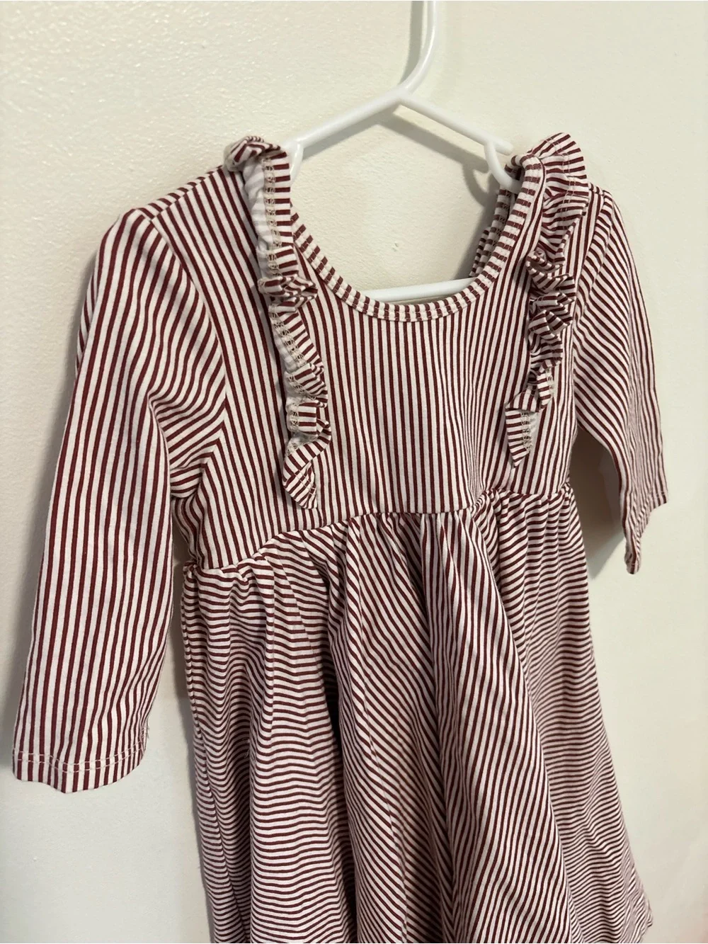 Remie girl twirl dress size 6 Stripe Ruffle-Trim Long Sleeve Dress
